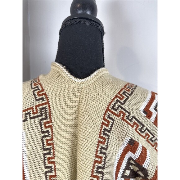 Southwest Aztec Poncho Kimono With Tie Closure Fringe Hem - Picture 9 of 14